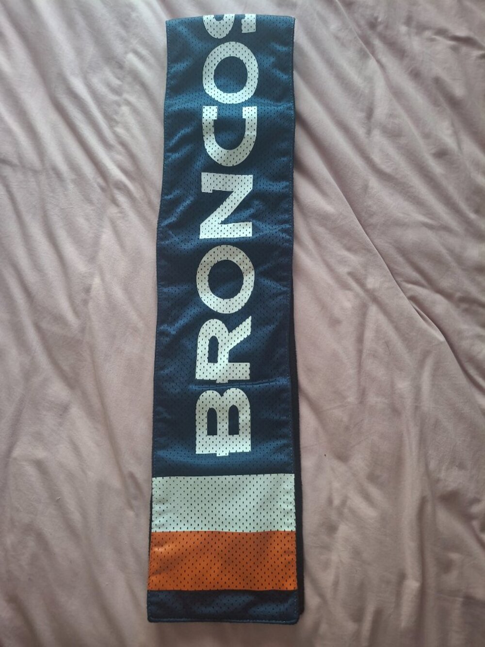 Broncos NFL Scarf with pocket, one size fits most, EUC